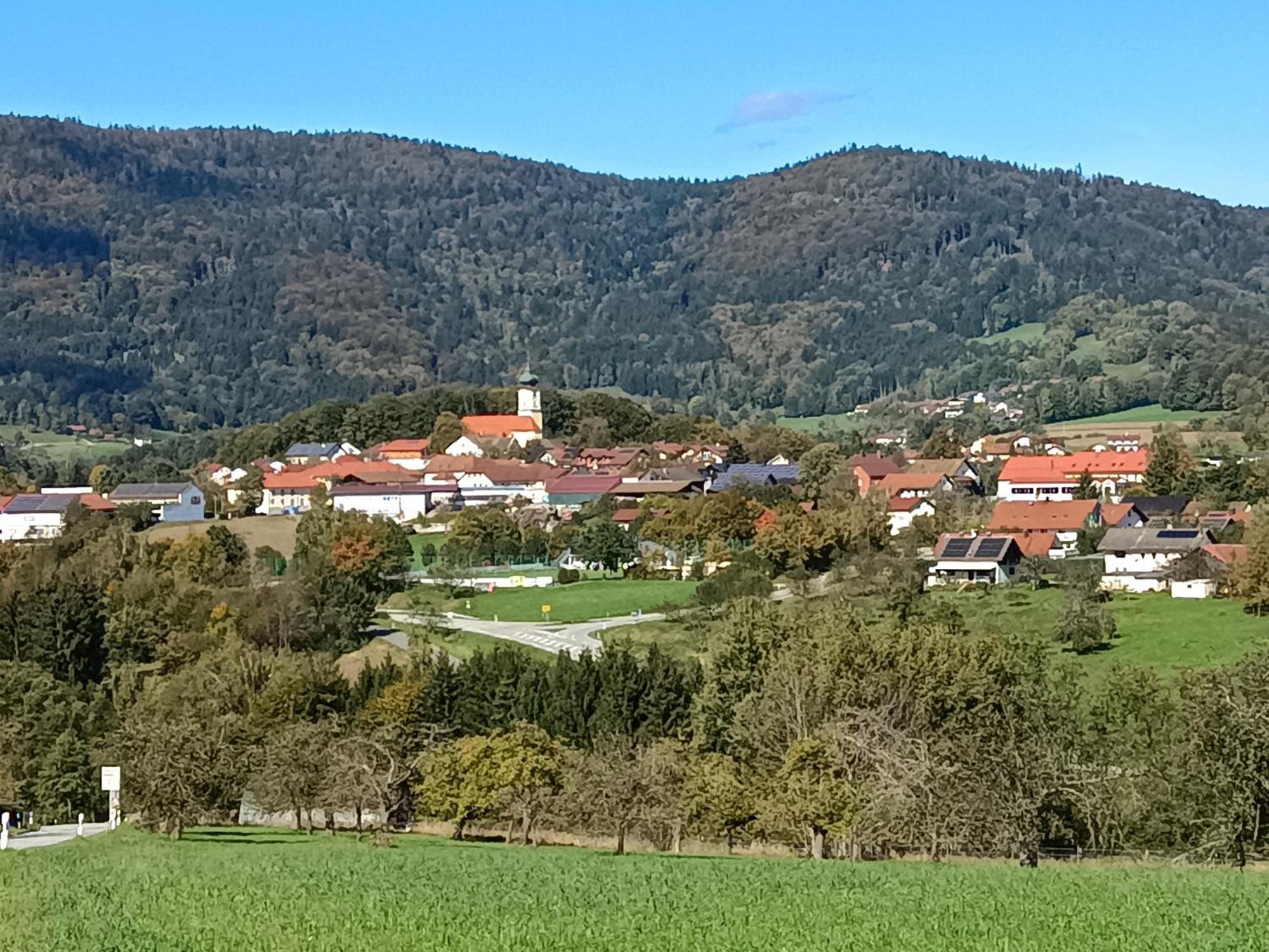 Gasthof Zur Post Lalling Bagian luar foto